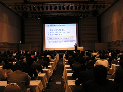 プラネットユーザー会2005が東京で開催、SMOOTHEDI等の新サービスを説明