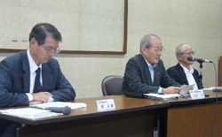 石洗工6月度定例会見　「容器包装プラスチック使用量」削減目標を発表