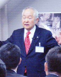 エステー、春の卸店説明会開催　「2011年のテーマは卸店との協業」