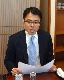 日本香堂ホールディングス発足説明会開催、統治強化でグローバル化を推進