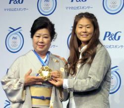 Ｐ＆Ｇ、女子サッカー・澤親子をCMに起用　五輪「ママの公式スポンサー」