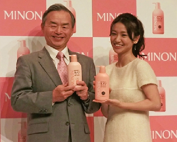 第一三共ヘルスケア、「ミノン」ＣＭ発表会、約10年ぶりに全国放映