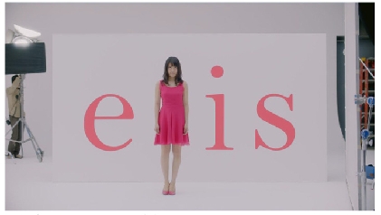 大王製紙、「ｅｌｉｓ」新ブランドＴＶＣＭ「前向く女性たち」篇オンエア