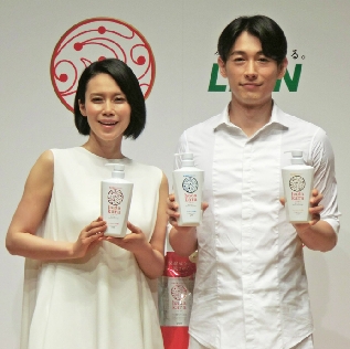 ライオン、「hadakaraボディソープ」新製品・新ＣＭ発表会開く