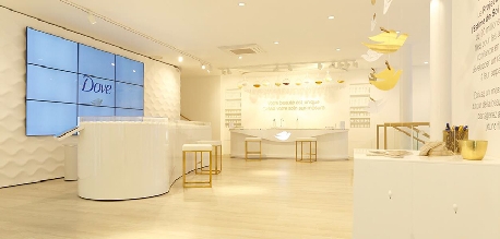 ユニリーバ「ダブ」、初のポップアップストアをパリにオープン