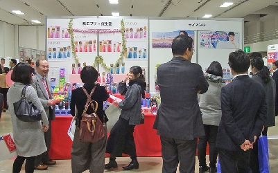 トゥディック、第25回春の商談会　催事提案「陶器市」を披露