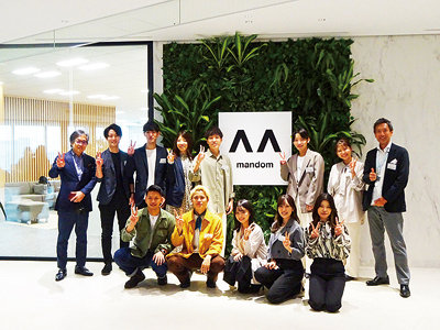 マンダム、来春新卒入社者内定式開く　「オシャレで自信の持てる服装」で