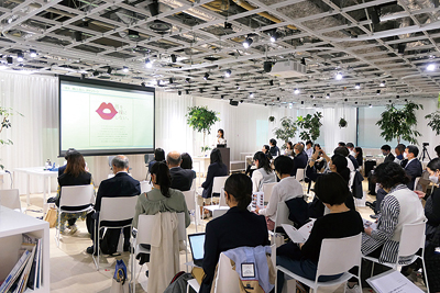 コーセー、「マスク緩和と5類移行で変わるメイクトレンド」説明会を開催