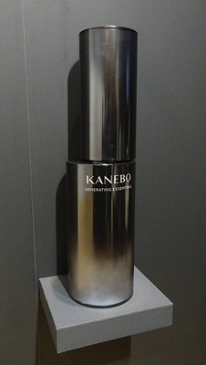 花王「KANEBO」、プログレスケア発想の美容化粧水を来年発売